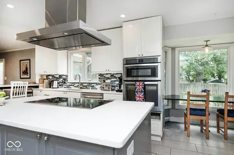 4826 Essex Court Carmel IN 46033