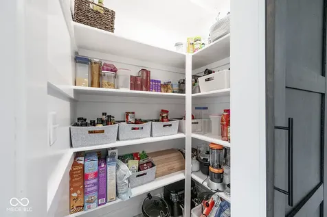 4826 Essex Court Carmel IN 46033