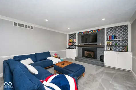 4826 Essex Court Carmel IN 46033