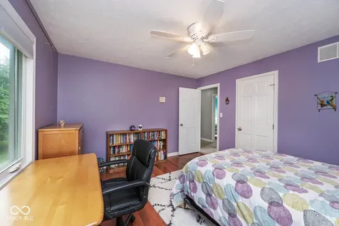 4826 Essex Court Carmel IN 46033