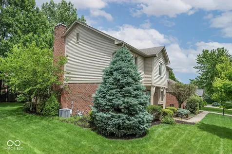 4826 Essex Court Carmel IN 46033