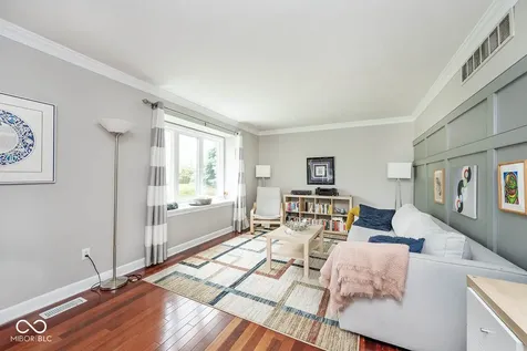4826 Essex Court Carmel IN 46033