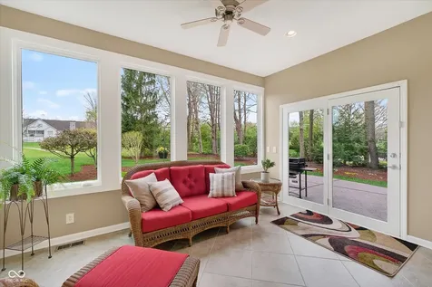 6633 Royal Oakland Place Indianapolis IN 46236