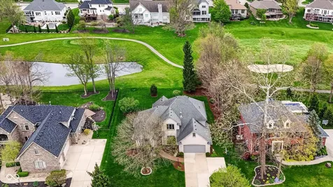 6633 Royal Oakland Place Indianapolis IN 46236