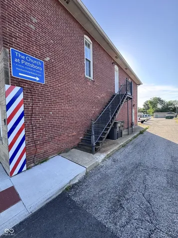 91 N Maple Street Pittsboro IN 46167