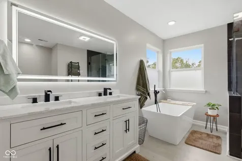 7979 Cobblesprings Drive Avon IN 46123