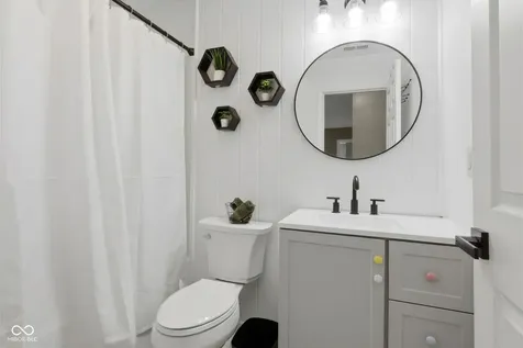 7979 Cobblesprings Drive Avon IN 46123