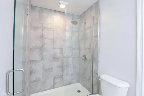 8079 Heyward Drive Indianapolis IN 46250