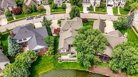 8079 Heyward Drive Indianapolis IN 46250
