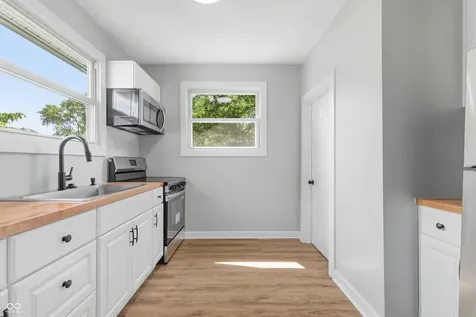 443 Harvard Place Indianapolis IN 46208