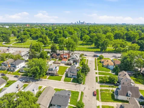 443 Harvard Place Indianapolis IN 46208