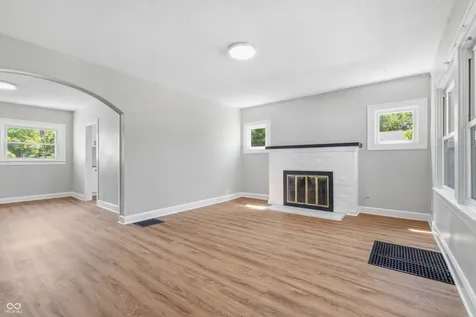443 Harvard Place Indianapolis IN 46208