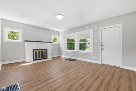 443 Harvard Place Indianapolis IN 46208