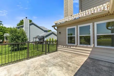458 Gainesway Drive N Greenwood IN 46142