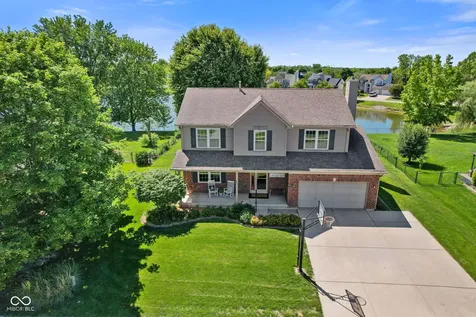 458 Gainesway Drive N Greenwood IN 46142