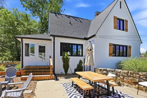 207 E Poplar Street Danville IN 46122