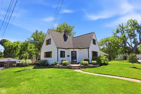 207 E Poplar Street Danville IN 46122