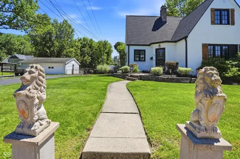 207 E Poplar Street Danville IN 46122