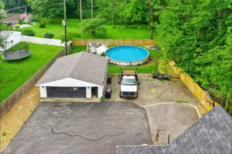 207 E Poplar Street Danville IN 46122