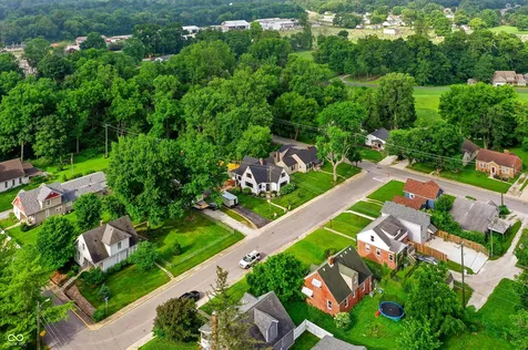 207 E Poplar Street Danville IN 46122
