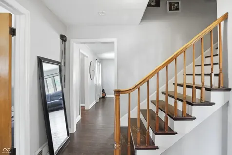 207 E Poplar Street Danville IN 46122