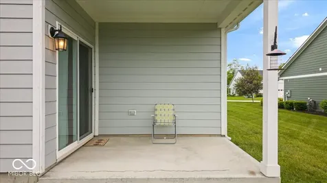 9089 Stone Trace Boulevard Avon IN 46123