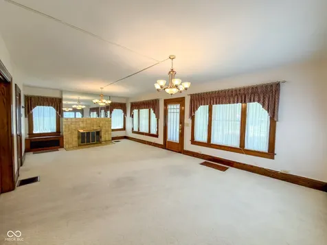434 N Main Street Rushville IN 46173