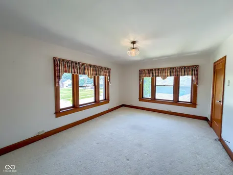 434 N Main Street Rushville IN 46173