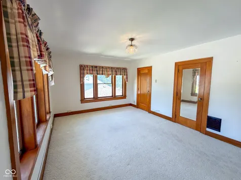 434 N Main Street Rushville IN 46173