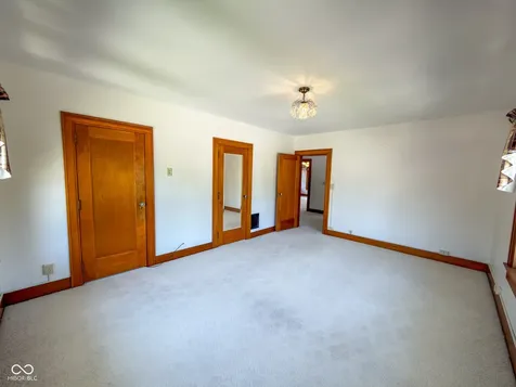 434 N Main Street Rushville IN 46173