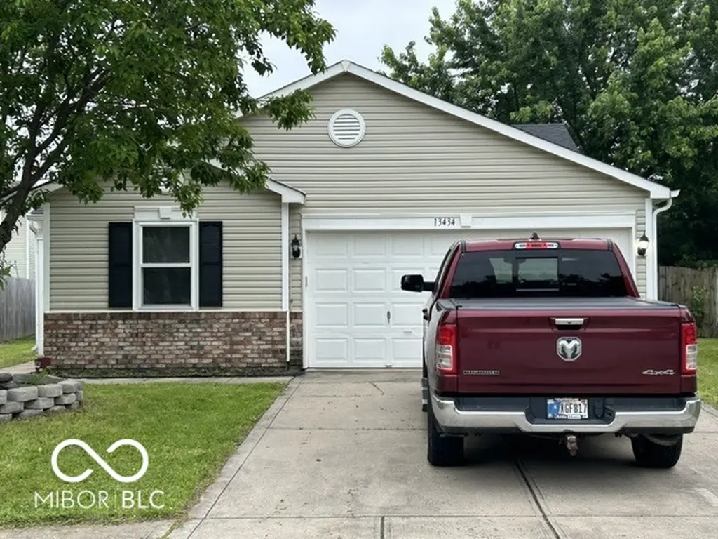 13434 N Carwood Court Camby IN 46113
