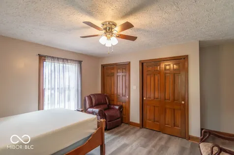2280 Woodsway Drive Greenwood IN 46143