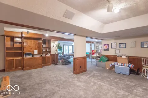 2280 Woodsway Drive Greenwood IN 46143