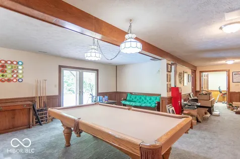 2280 Woodsway Drive Greenwood IN 46143