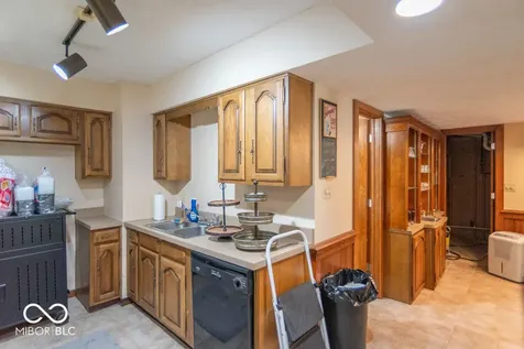 2280 Woodsway Drive Greenwood IN 46143