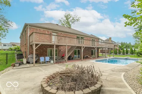 2280 Woodsway Drive Greenwood IN 46143