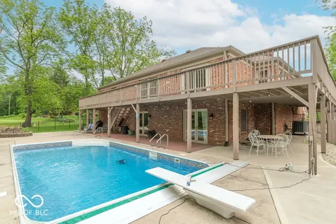 2280 Woodsway Drive Greenwood IN 46143