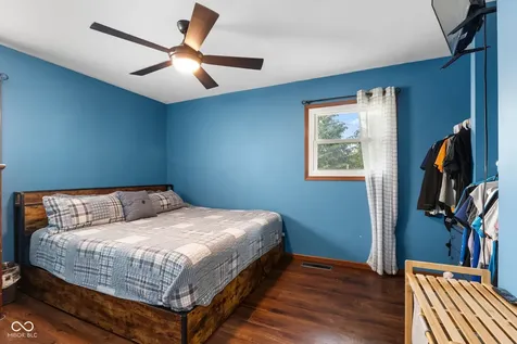 242 Hollybrook Drive Whiteland IN 46184