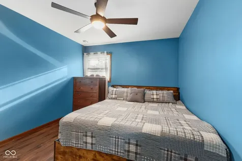 242 Hollybrook Drive Whiteland IN 46184