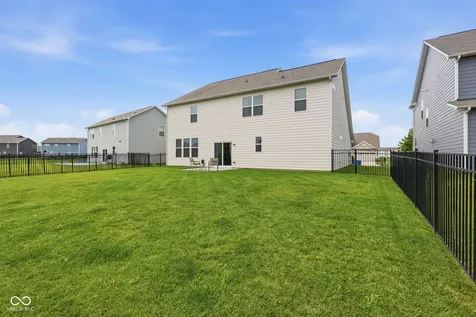 13586 Longrise Lane Fishers IN 46037
