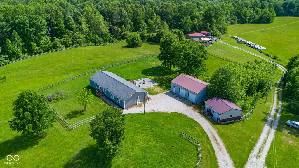 7088 Addie Road Spencer IN 47460