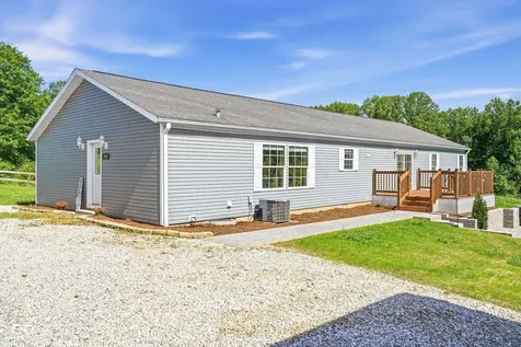 7088 Addie Road Spencer IN 47460