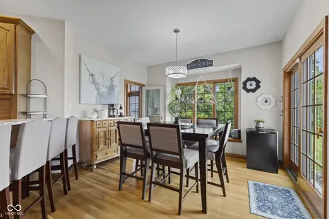 2418 Somerset Circle Franklin IN 46131