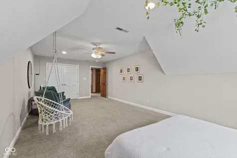 2418 Somerset Circle Franklin IN 46131