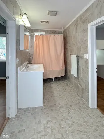 311 S B Street Thorntown IN 46071