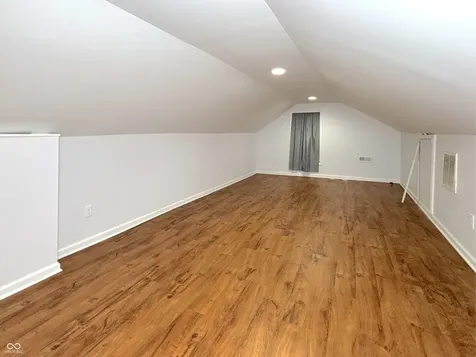 311 S B Street Thorntown IN 46071