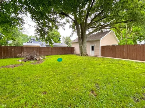 311 S B Street Thorntown IN 46071