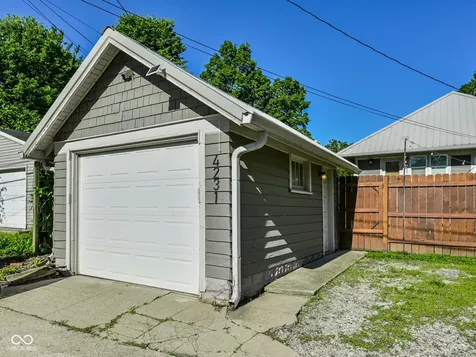 4231 Sunset Avenue Indianapolis IN 46208