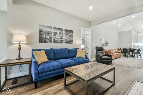 4231 Sunset Avenue Indianapolis IN 46208