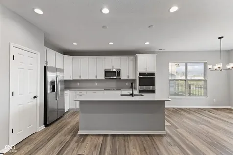 10702 Maidenhair Drive Indianapolis IN 46239